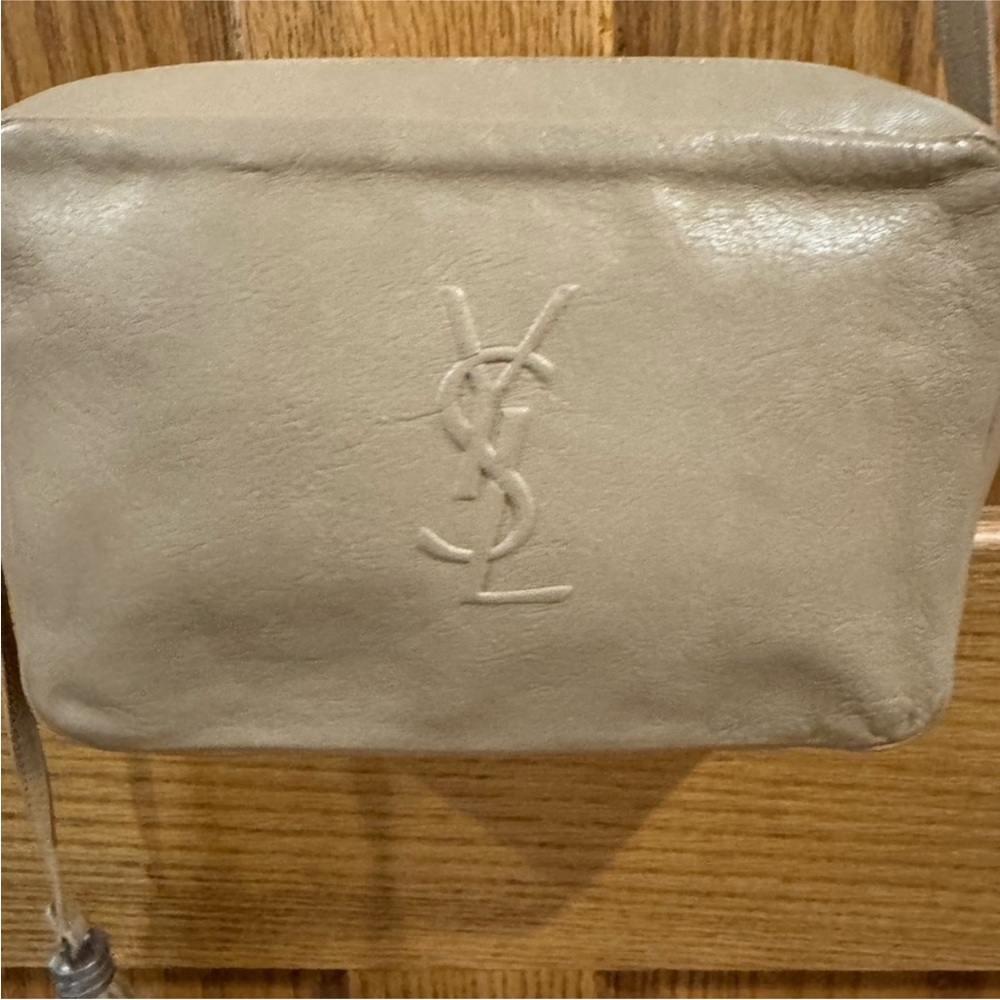 Saint Laurent YSL Lou Camera Bag Beige Leather Silver Hardware Crossbody - Picture 4 of 15